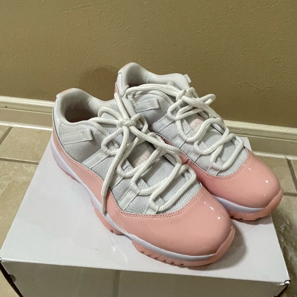 Jordan 11 Retro Low in White and Pink - Picture 3 of 9